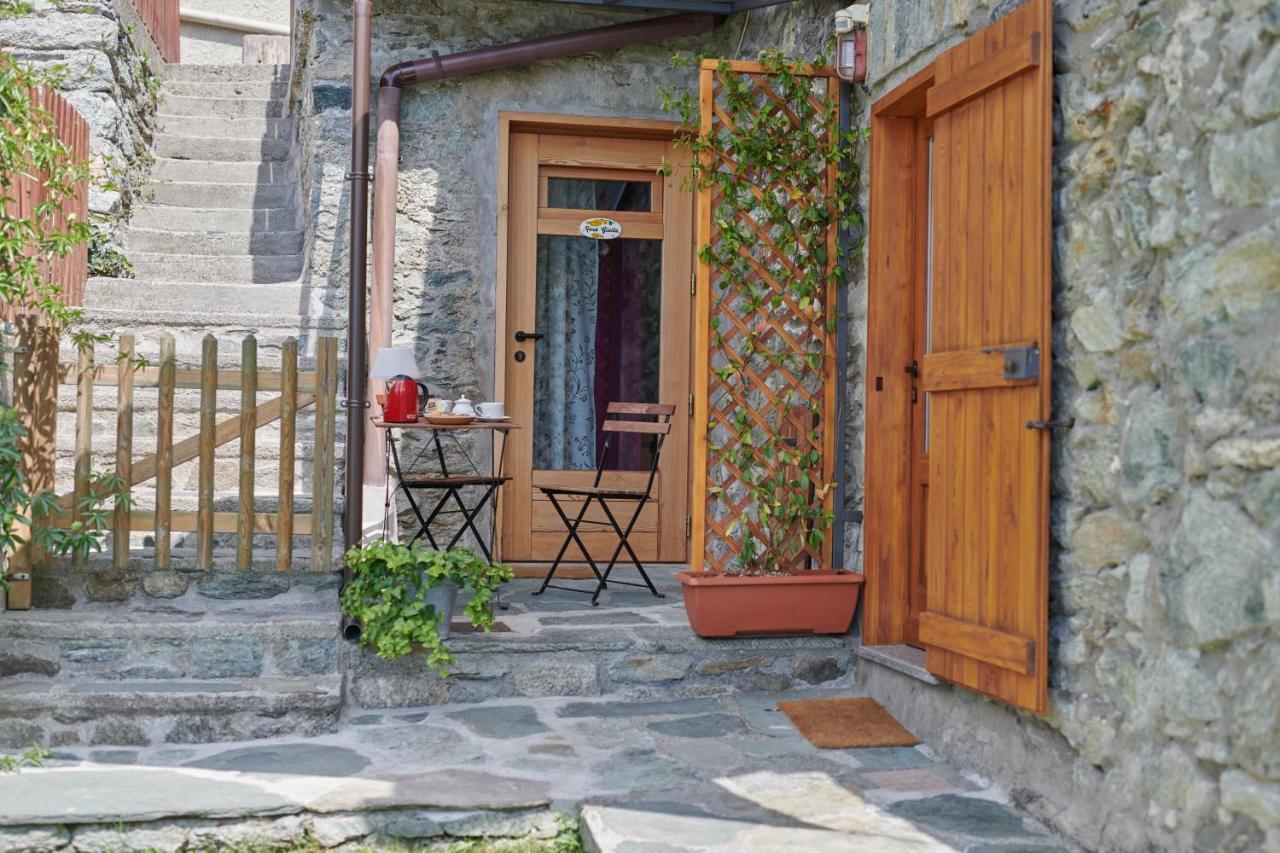 Le Rosier B&B E Appartamento Saint-Vincent Buitenkant foto