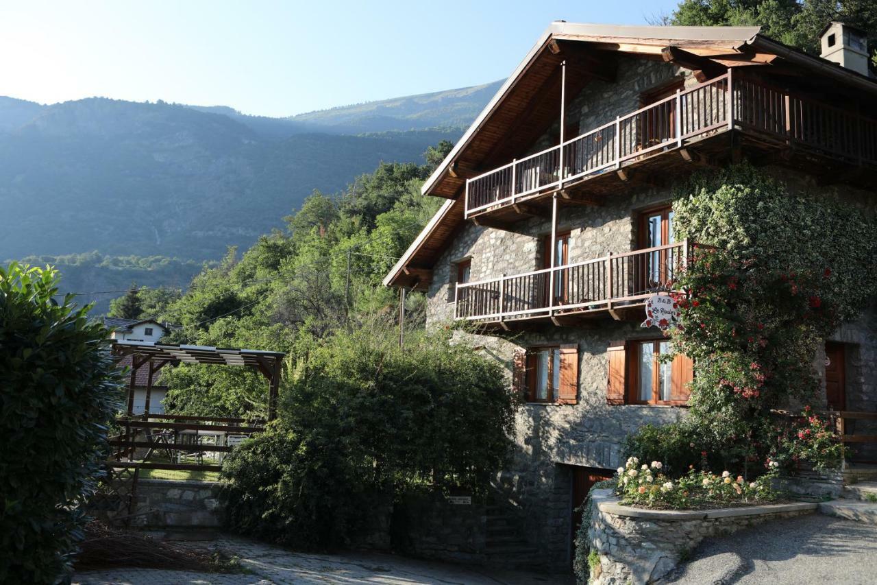 Le Rosier B&B E Appartamento Saint-Vincent Buitenkant foto